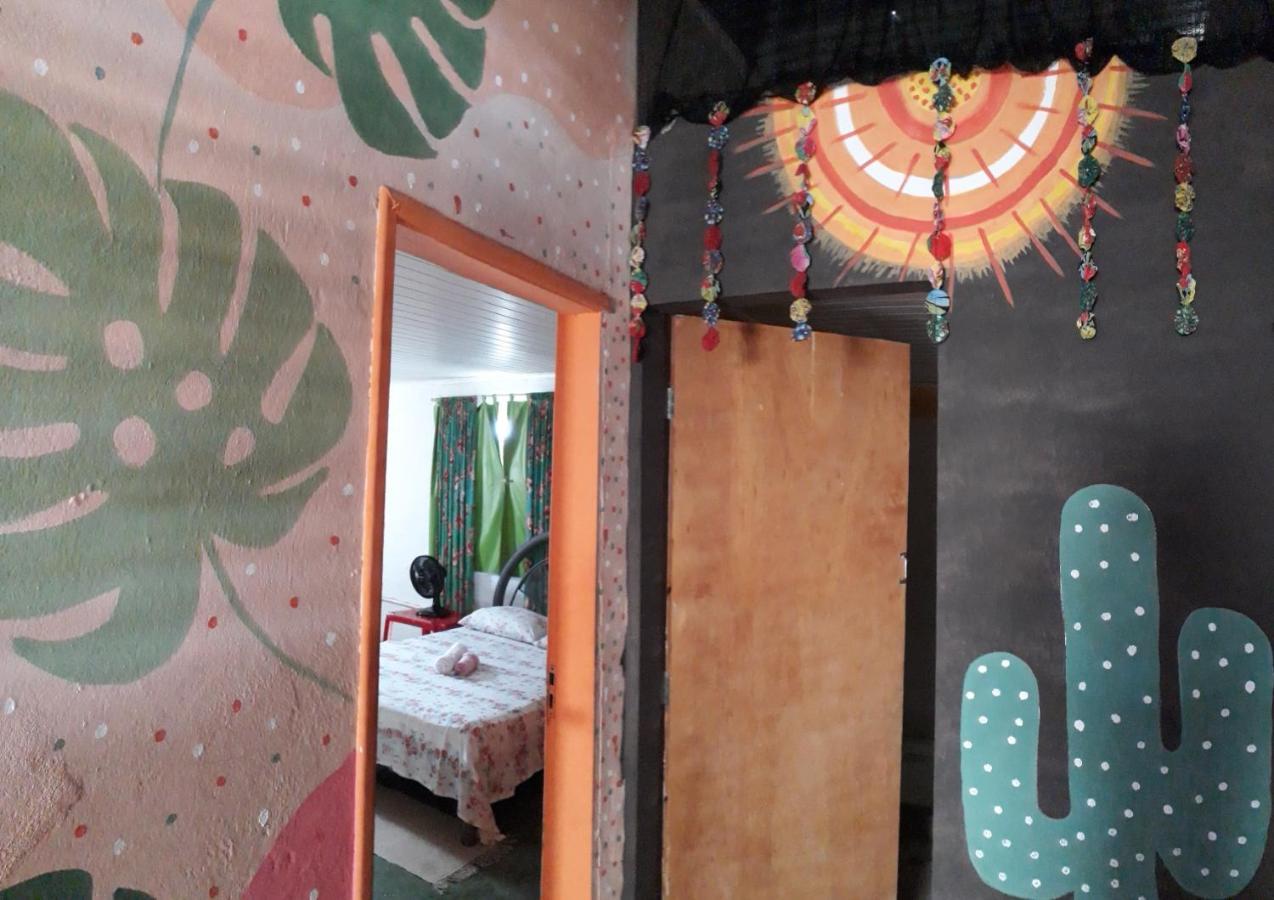 Perto Do Aeroporto De Salvador - Dona Pitanga Hostel Lauro de Freitas Exterior foto